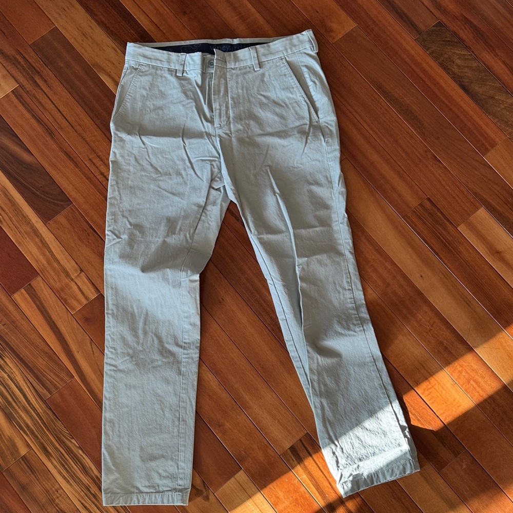 Vineyard Vines Men's Light Grayish performance pants 33 x 32 new